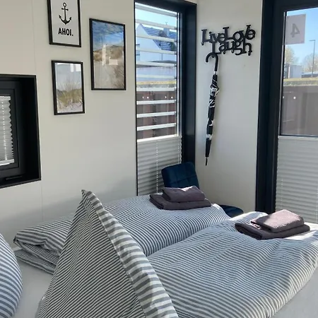 Floatinghouse Freizeit - Lp4 Сasa de vacaciones *