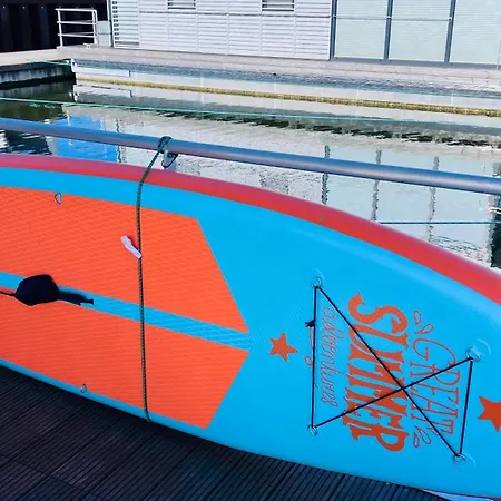 Floatinghouse Freizeit - Lp4 *